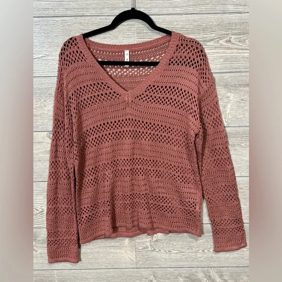 Wishlist Crochet V-Neck Sweater, Size Small, Terracotta Color, - Picture 3 of 7
